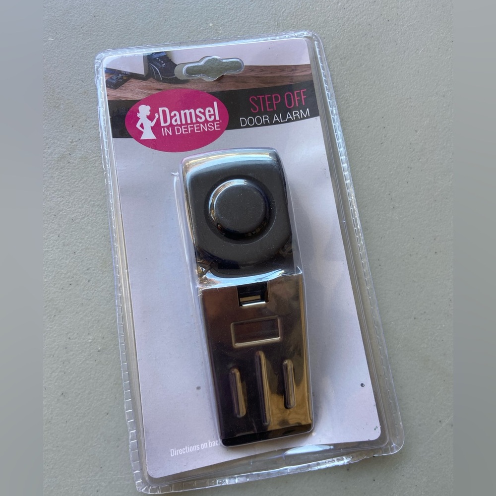 Damsel in Defense door alarm